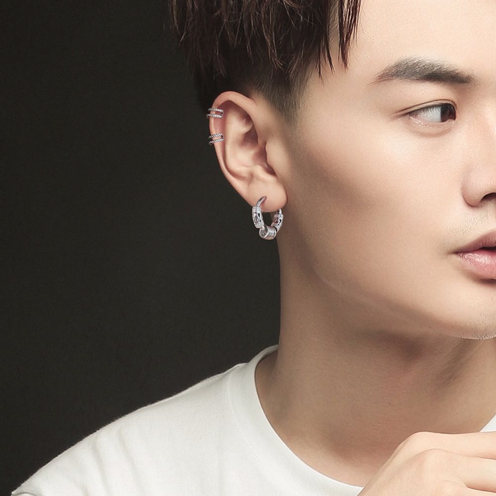 1 Khuyên Tai Tròn Bằng Thép Không Gỉ Họa Tiết Rồng Nhiều Màu Sắc Đơn Giản Phong Cách Punk Hàn Quốc Cho Nam Và Nữ