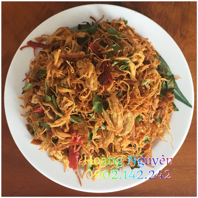 KHÔ GÀ LÁ CHANH
