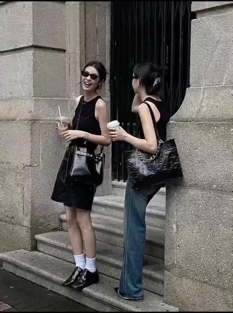 Áo ba lỗ croptop trơn màu nữ thun dày phong cách ulzzang nhiều màu | BigBuy360 - bigbuy360.vn