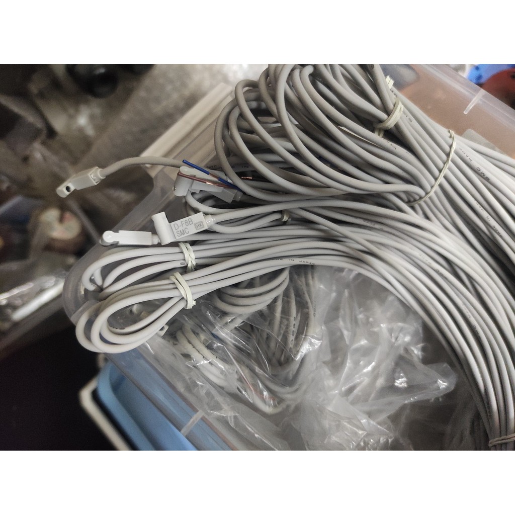 Cảm biến SMC D-F8B