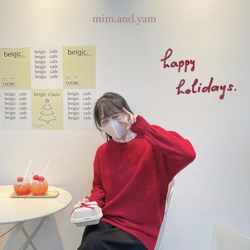 Áo len trơn phối ren 2 màu