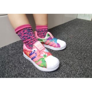 Giày thể thao SUPERSTAR GALAXY SLIP ON SHOES
