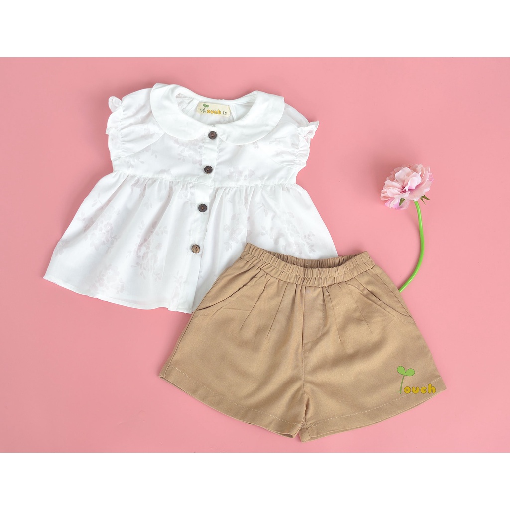 Bộ áo cổ sen trắng quần short nâu Touch SALE size 16-20kg