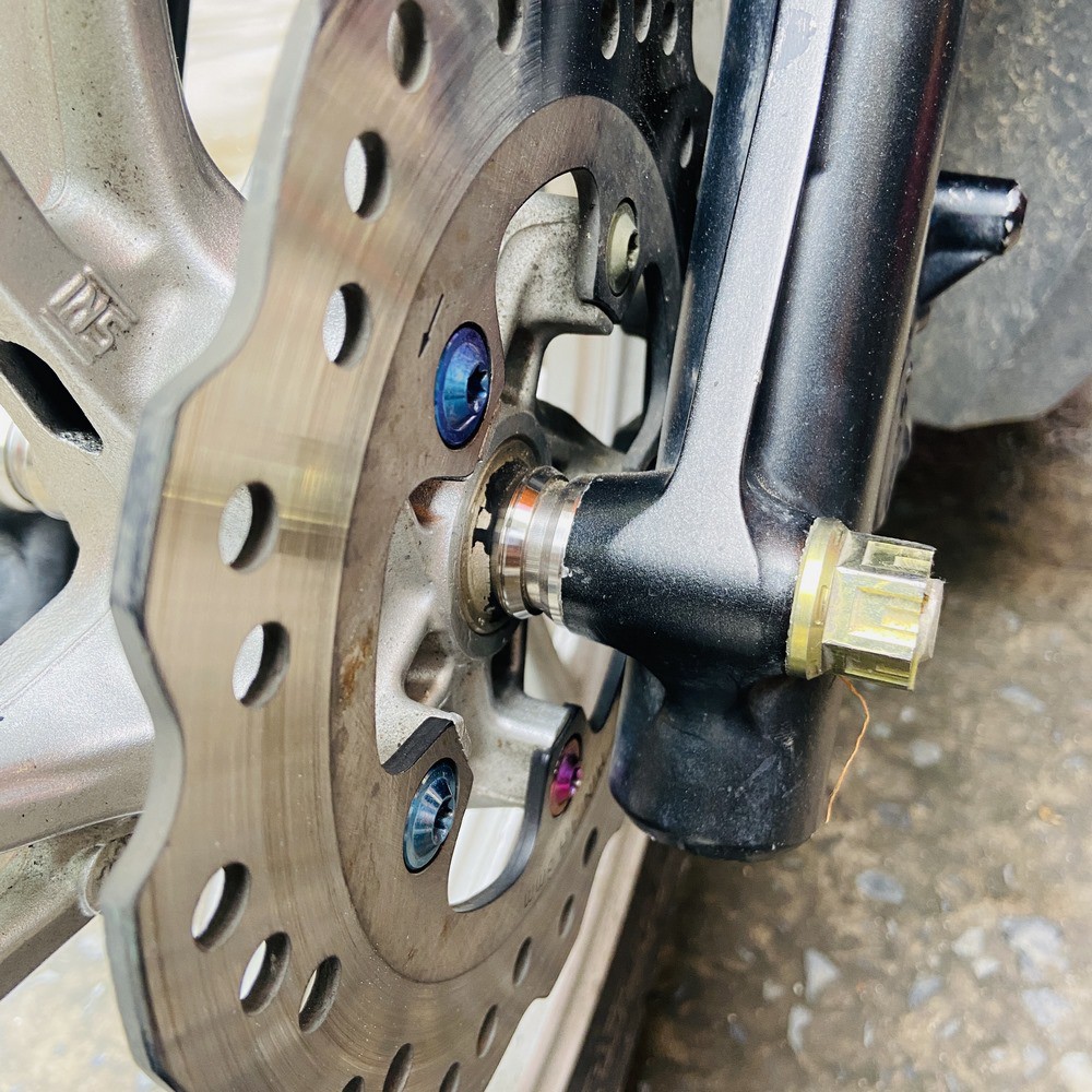 [SÁNG BÓNG] BỘ CỤC CANH BÁNH XE TRƯỚC XE VARIO, CLICK THÁI, CHẤT LIỆU INOX 304 GẮN NHƯ ZIN TRANG TRÍ XE TẠO ĐIỂM NHẤN