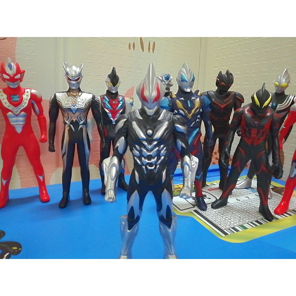 Mô hình Ultraman Belial Atrocious 23cm Series Phim Ultraman Siêu nhân điện quang [Đồ Chơi 24/7]