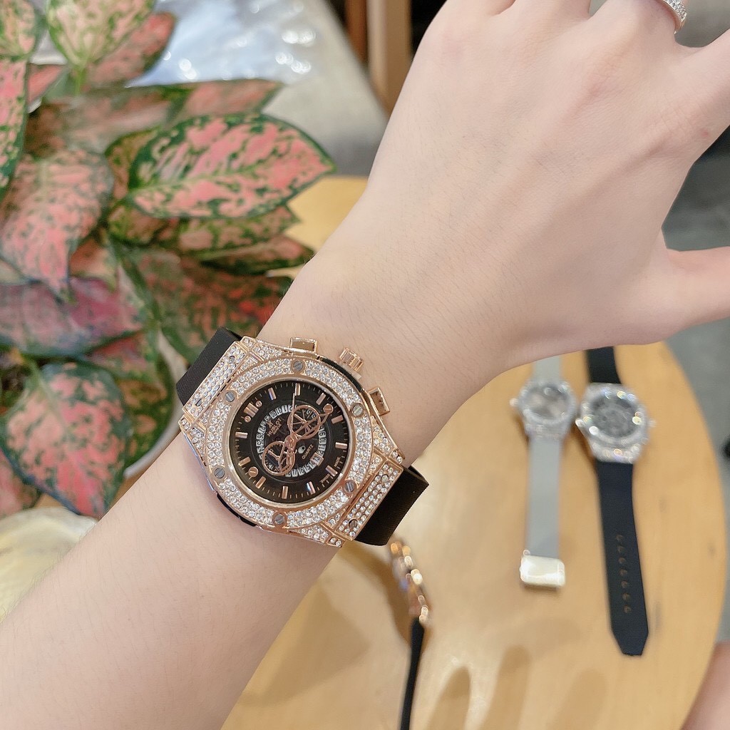 Đồng hồ Nam nữ Hublot mặt đính đá dây cao su hương thơm vani BH 12 tháng | BigBuy360 - bigbuy360.vn