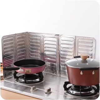 Vách ngăn chống văng dầu mỡ