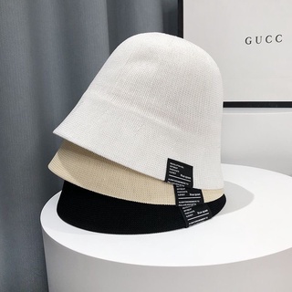 Nón bucket sụp kèm tag cá tính (hàng mềm đẹp)