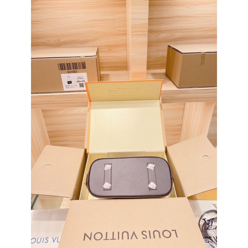 Túi Lv hến hàng vip order sz 24