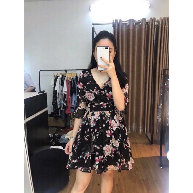 Jumpsuit hoa đắp chéo