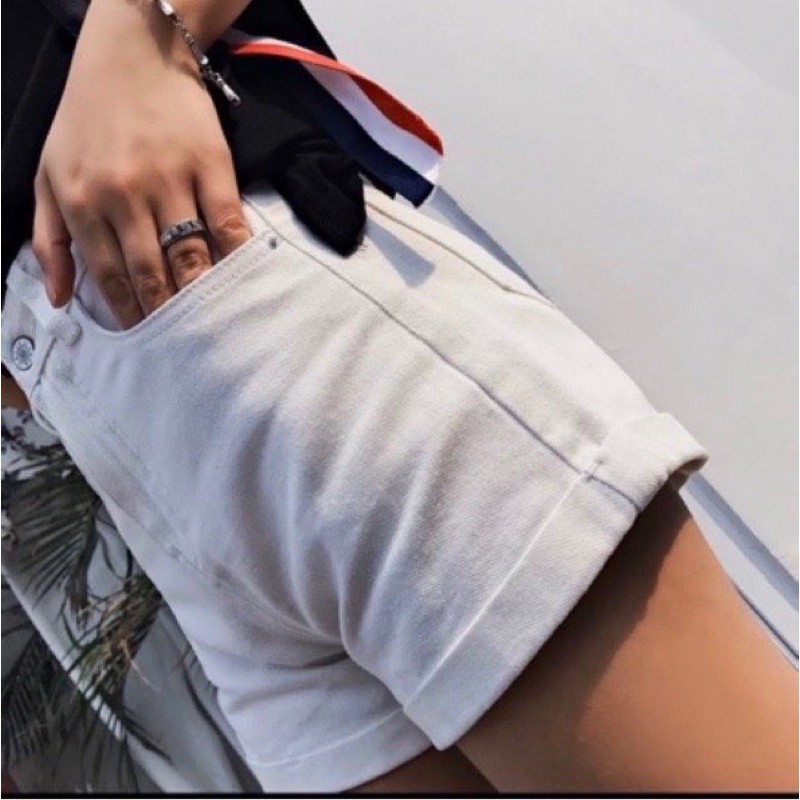 Quần shorts đùi kaki jean lưng cao lật lai - B5U