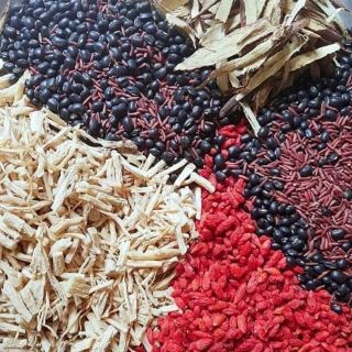Trà thảo mộc lạc lạc
