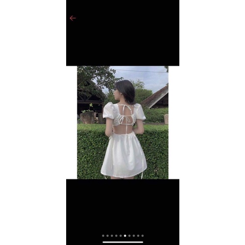 Váy cổ vuông buộc dây lưng H2V488