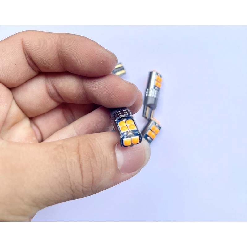 Đèn led cao cấp T10 Mi Hawks siêu sáng gắn các dòng xe. Nhiệt màu 5300k 12V 5W. Bảo hành 5 năm