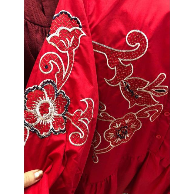 Váy dáng sơ mi thêu hoa nổi hàng cao cấp | BigBuy360 - bigbuy360.vn