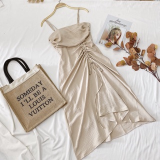 Đầm nude 2s rút hông