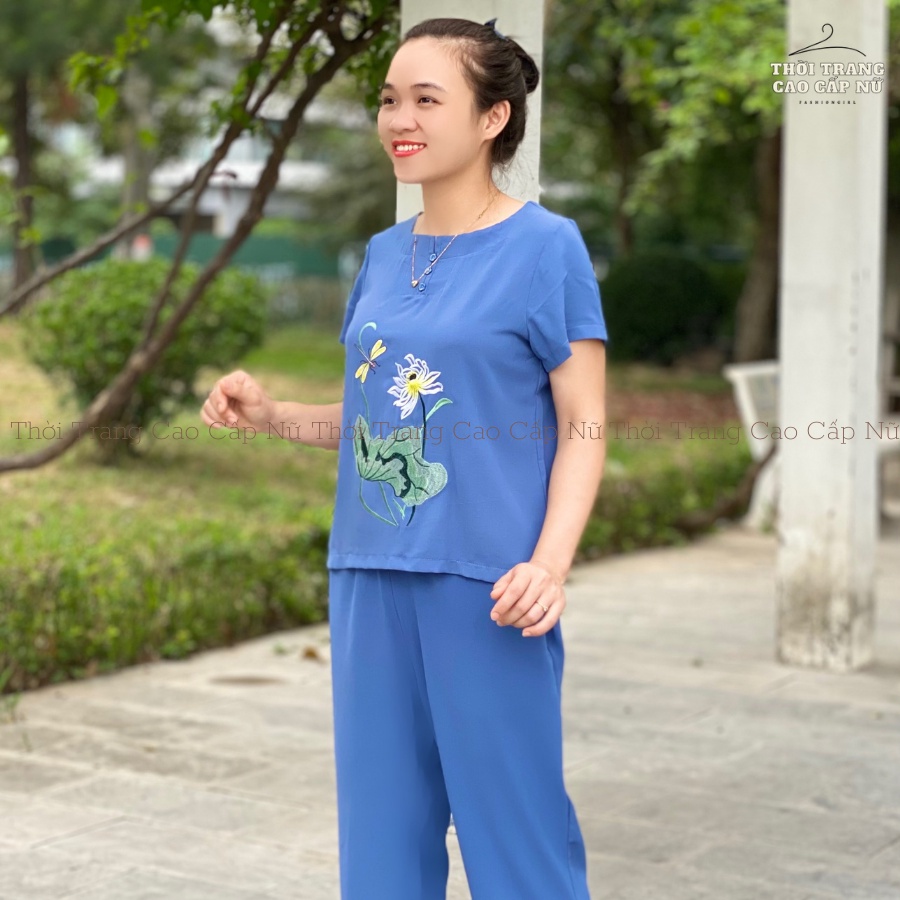 Đồ Bộ Trung Niên Nữ Mặc Nhà Chất Đũi Cao Cấp Thoáng Mát Không Nhăn, Áo Thêu Hoa Mẫu Bigsize TN15 MT.Shop