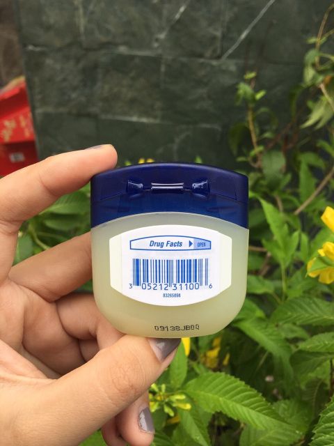 Sáp Dưỡng Ẩm Vaseline 49g Original 100% Pure Petroleum Jelly Chính Hãng Mỹ