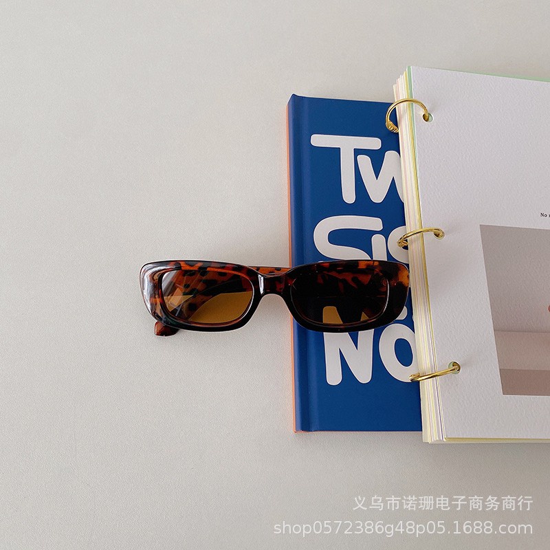 Xu hướng Kính Chụp Ảnh Catwalk siêu ngầu cho bé yêu mã T1609