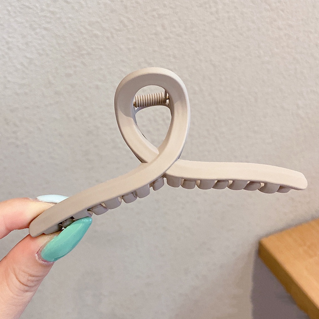 Kẹp Tóc Màu Trà Sữa Cỡ Lớn Tiện Dụng Cho Nữ