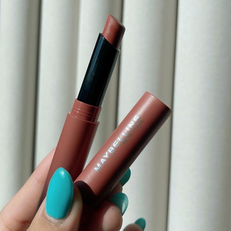 SON MAYBELLINE NEW YORK #1299 MORE SPICE