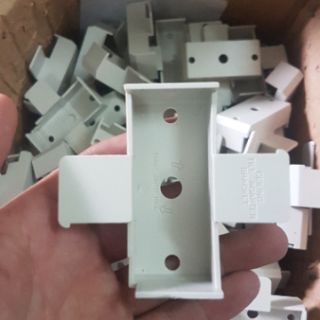 Đế lắp trần, tường aruba 105