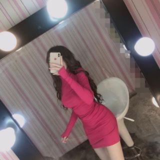 ĐẦM BODY CỔ LỌ TAY DÀI