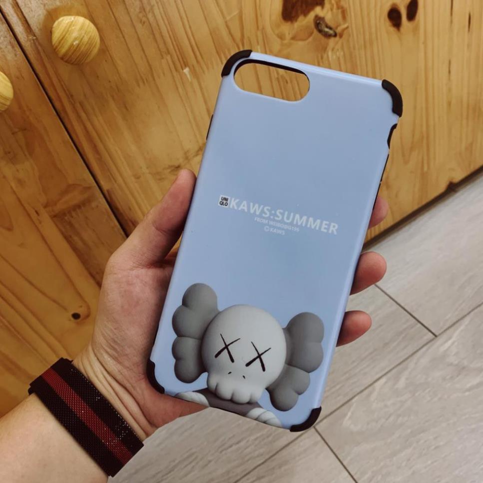 Ốp Lưng iPhone - Ốp iPhone Kaws Summer IDM Chống Bẩn Chống Sốc