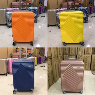 Vali nhựa size 24