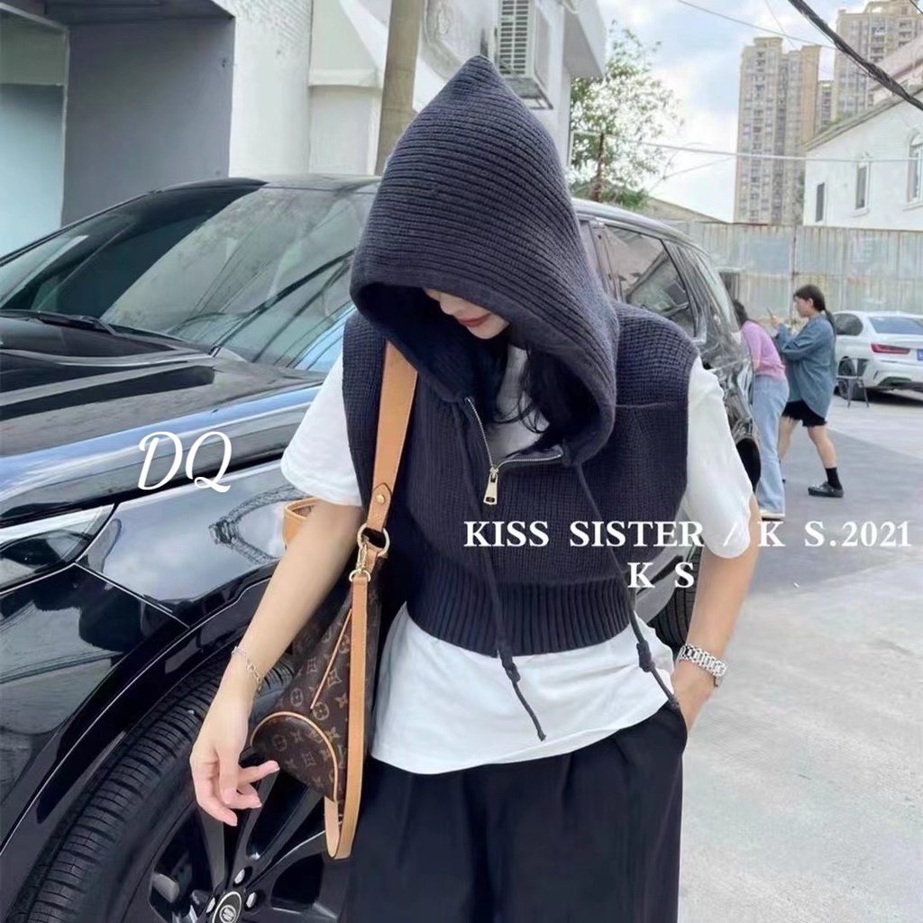 Áo gile len mũ khoá dáng croptop trẻ trung năng động hàng QC