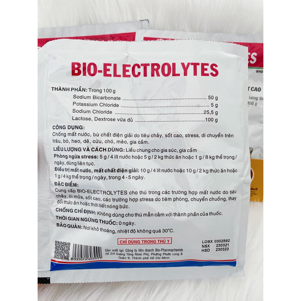 Bột uống điện giải chống mất nước cho động vật Bio electrolyte 100gr