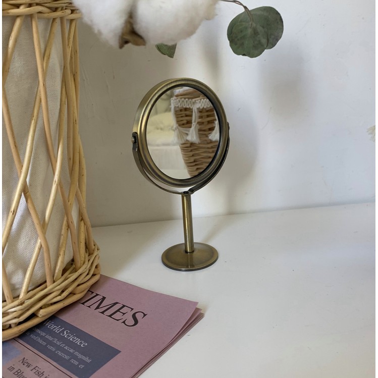 Gương tròn đồng để bàn vintage có chân đứng mini - Décor nhà Sò