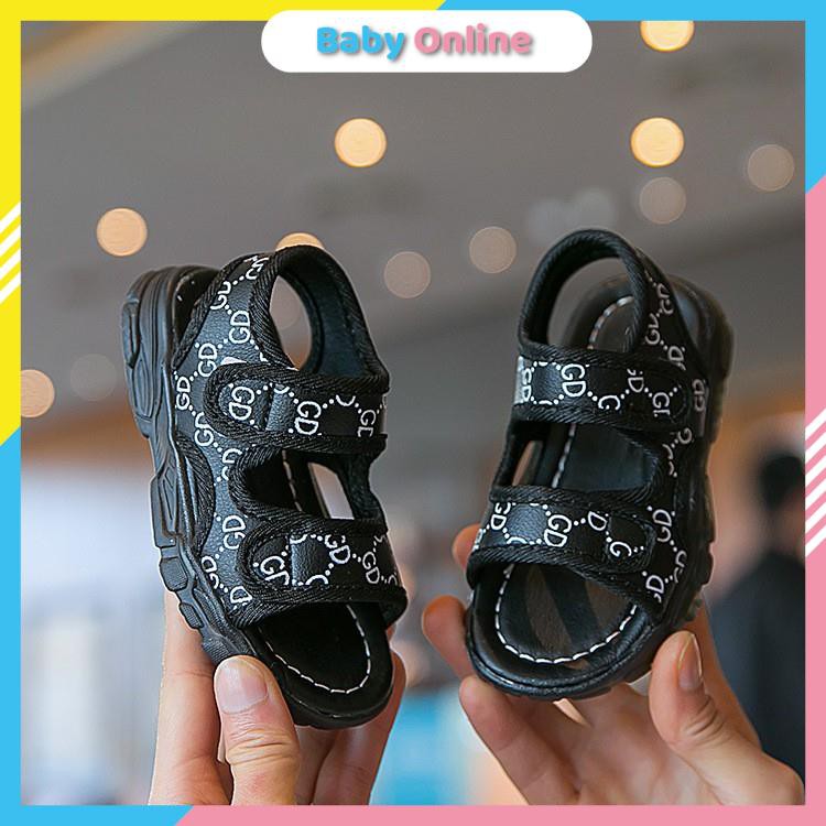 Giày sandal bé trai  từ 1 đến 4 tuổi đèn led phát sáng đế mềm chống trơn phong cách thời trang ( B22 )