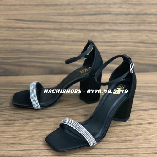 Giày sandal nữ gót vuông đính đá cao 7cm B123