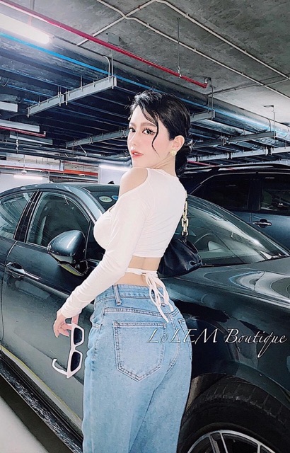 Áo croptop tay dài cut out buộc nơ eo siêu sexy -04N | BigBuy360 - bigbuy360.vn