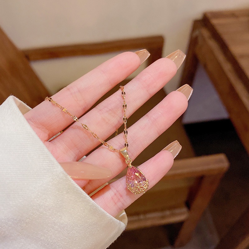 Dây Chuyền Thép Titan Đính Đá Zircon Lớn Siêu Lấp Lánh Tinh Tế Lu