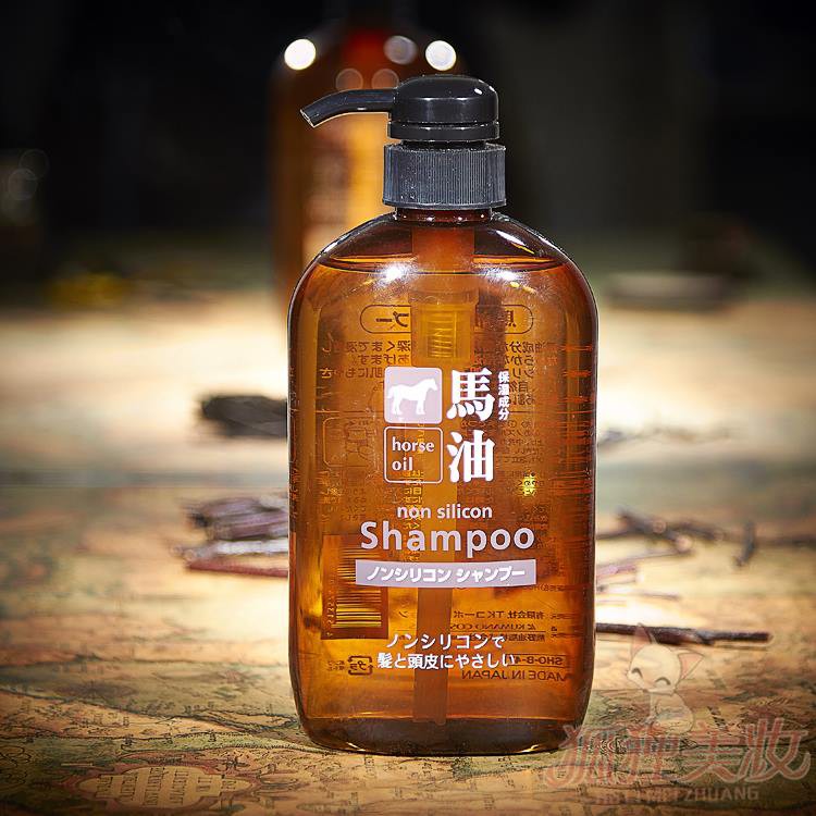 Dầu gội mỡ ngựa Horse Oil Natural Hair Shampoo Nhật Bản 600ml