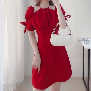 Đầm xòe đỏ hai lớp dây cột cổ yếm tay ngắn đính nơ nhúng ngực