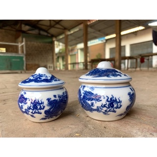 Choé thờ, chung đựng gạo, muối, nước