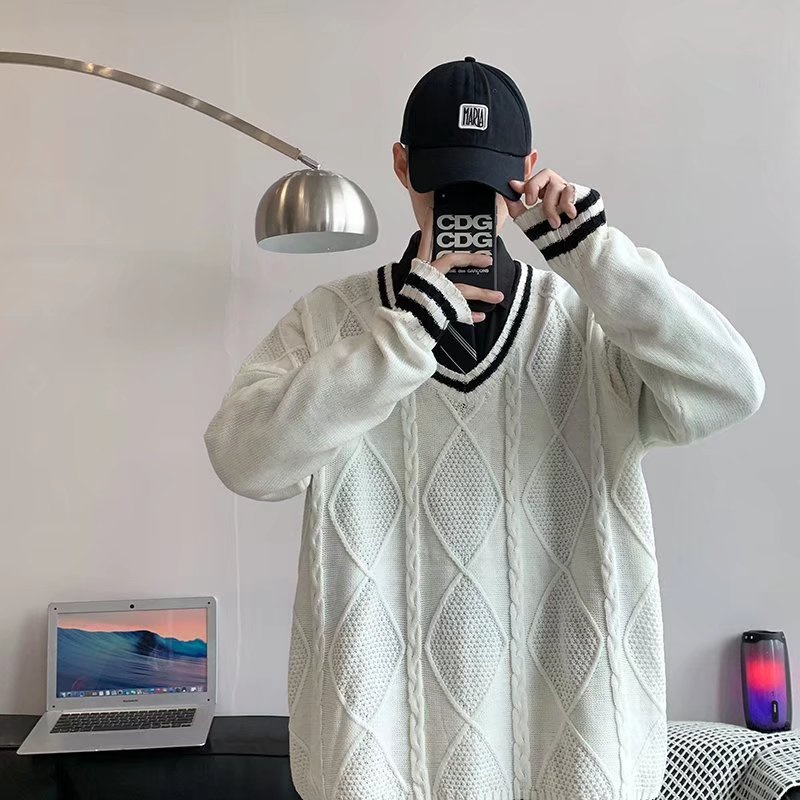 Áo sweater dệt kim tay dài cổ chữ V dáng rộng phong cách Nhật Bản cho nam