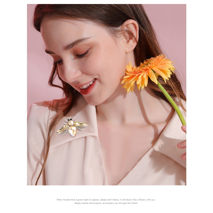 Ghim Cài Áo Hình Con Ong Đính Đá Sang Trọng Cho Nữ