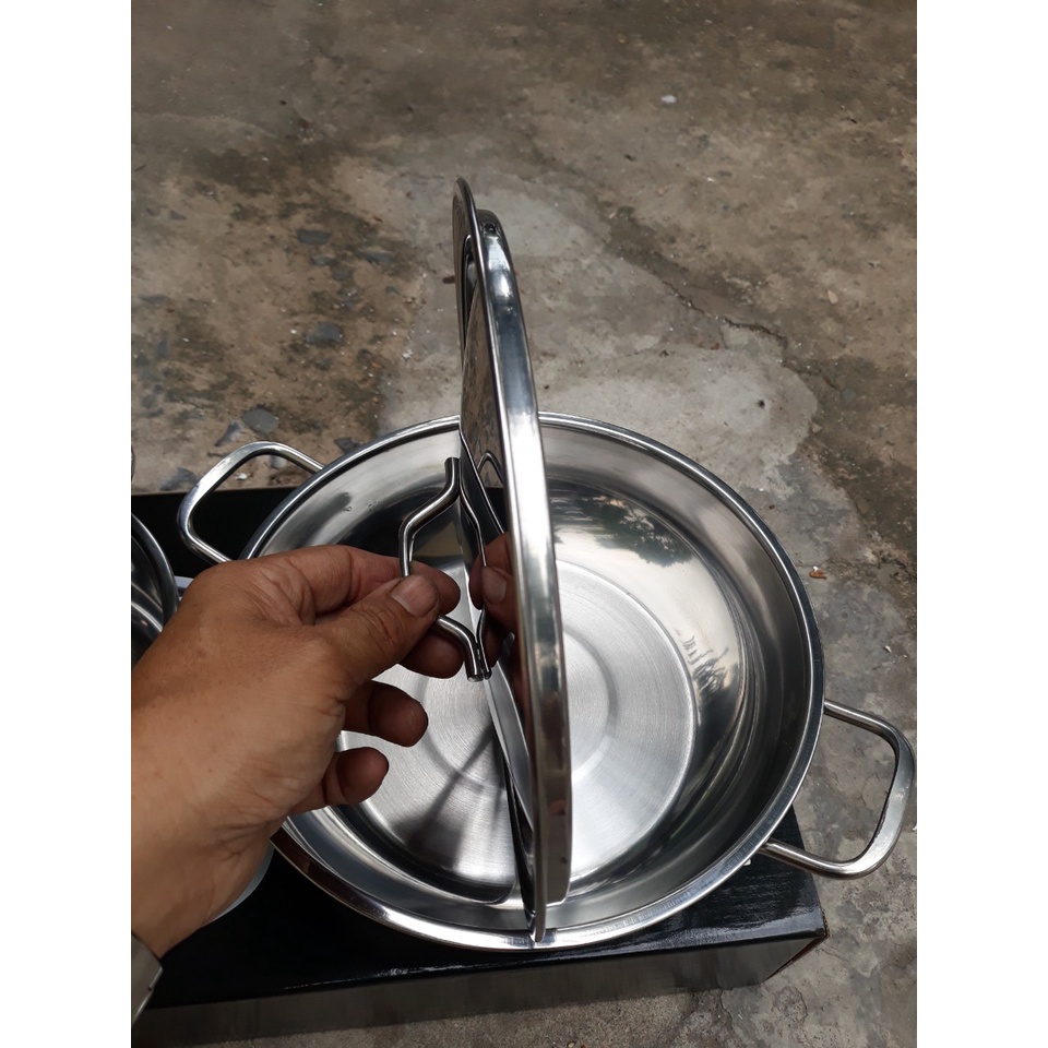 Bộ 1 nồi 1 chảo lẩu inox quà từ Sharp