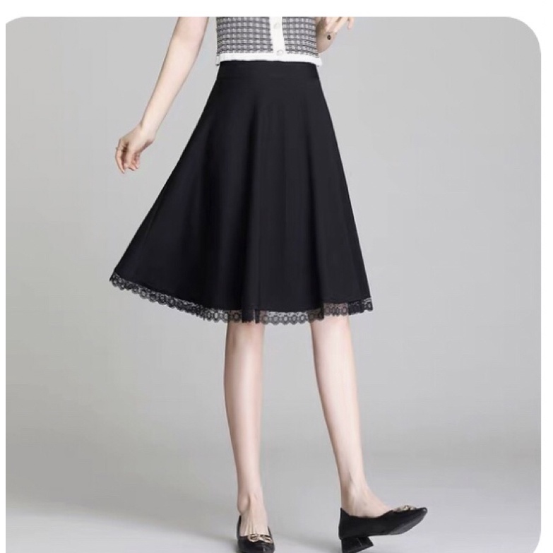 Chân váy size s hãng evy