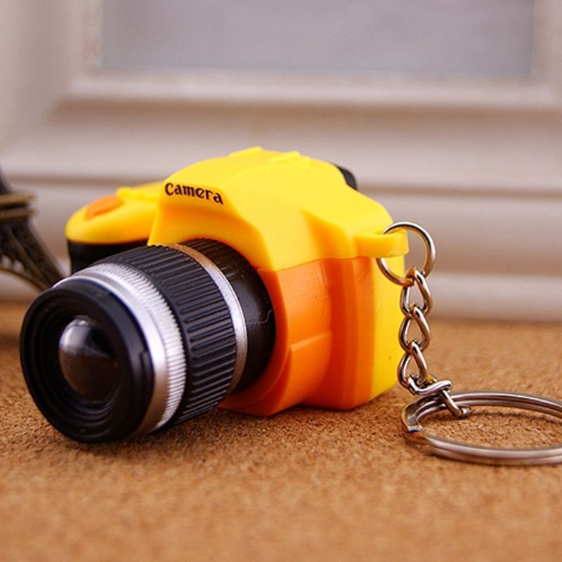 Nerf Mặt Dây Chuyền Hình Máy Ảnh Kỹ Thuật Số Mini Có Đèn Và Âm Thanh Cho Trẻ Em Nam Nữ