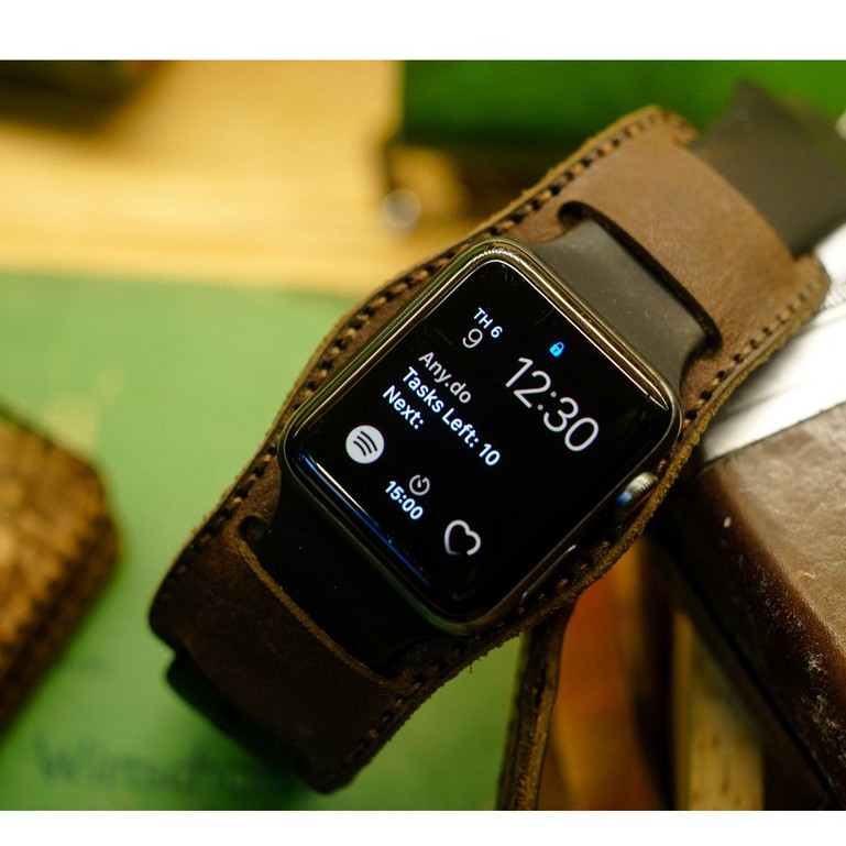 Tấm đệm dây Apple Watch , iWatch , iphone Watch chống mồ hôi da bò nâu đất kiểu quân đội RAM Leather B2