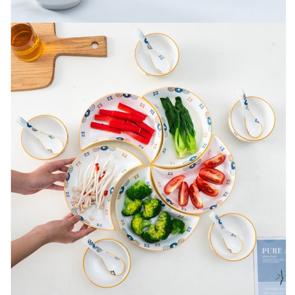 Đĩa trăng khuyết hình sweet love, 2 bông hoa cam, 3 chấm tròn, quả lá tre, quả dứa, quả bơ