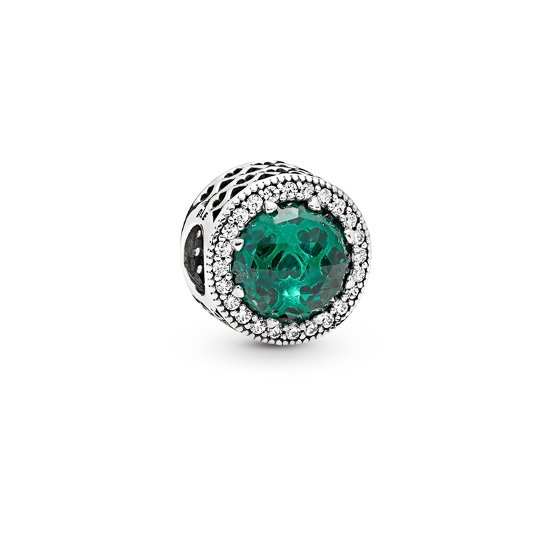 Màu xanh lá cây sáng bóng quyến rũ trái tim cho hạt đeo tay