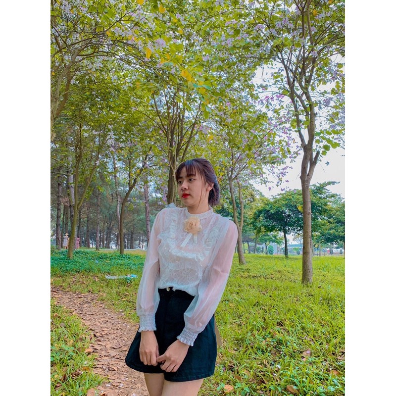 ÁO SƠ MI REN BÈO PHA TƠ ĐÍNH NG KÈM TAG HOA | BigBuy360 - bigbuy360.vn