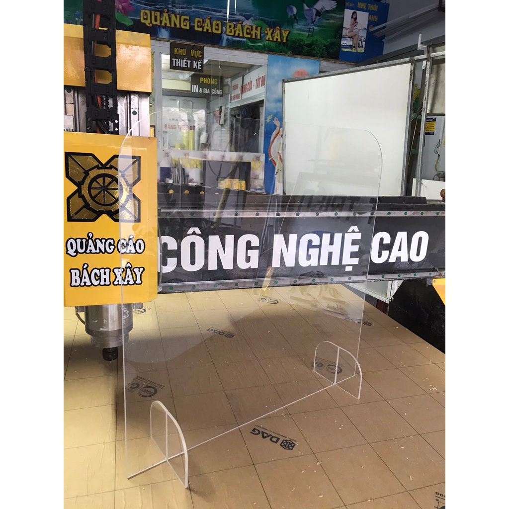 Tấm mica trong suốt 40cm x 30cm làm mô hình quảng cáo bể cá khung tranh