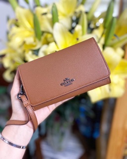Ví Coach nhỡ